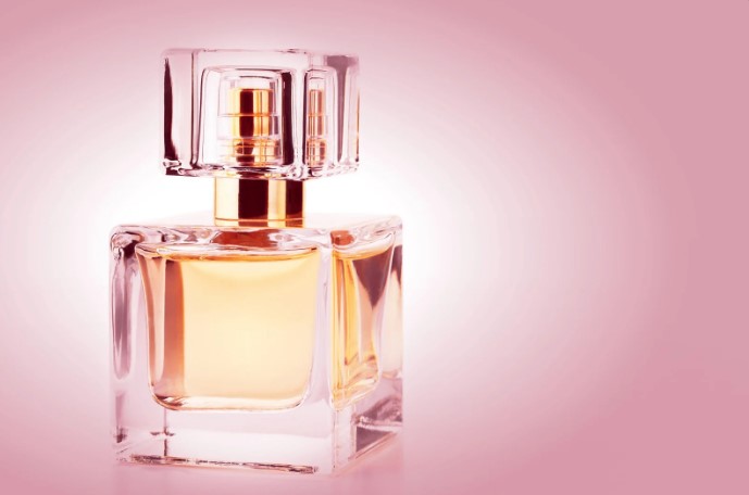ознаки підробки парфумів